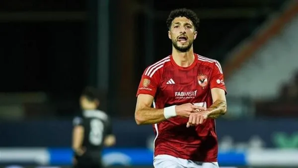 وسام أبو علي في الهجوم.. تشكيل الأهلي أمام المصري بالدوري الممتاز