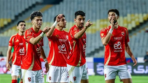 وسام أبو علي يقود الهجوم.. التشكيلة الأساسية للأهلي في مواجهة سيراميكا كليوباترا بالدوري الممتاز
