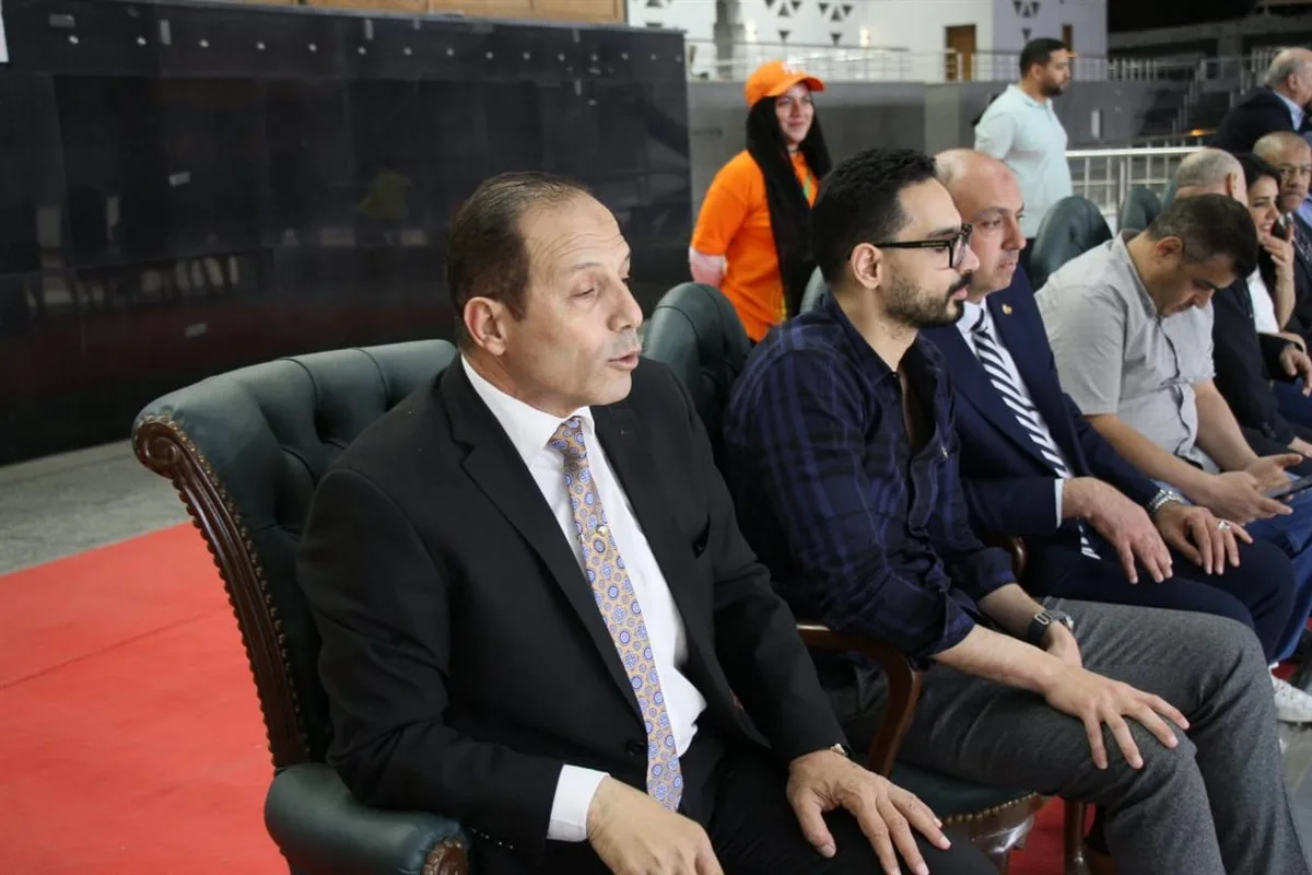 وفد اللجنة الأولمبية يؤازر اتحاد الدراجات ويثني على تنظيم بطولة إفريقيا للمضمار وفد اللجنة الأولمبية يؤازر اتحاد الدراجات ويثني على تنظيم بطولة إفريقيا للمضمار