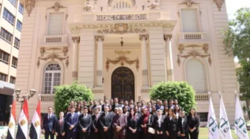 وفد طلاب كلية الحقوق بالأكاديمية العربية للعلوم يزور المجلس الأعلى للدولة