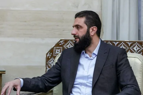 وفد كويتي يستعرض فرص الاستثمار في سوريا مع الشرع وفد كويتي يستعرض فرص الاستثمار في سوريا مع الشرع