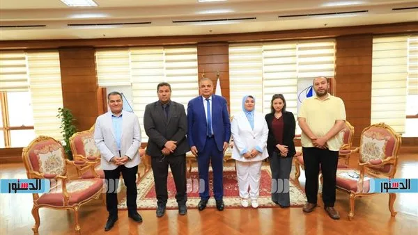 وفد من جهاز تنمية المشروعات يلتقي بجامعة كفر الشيخ وفد من جهاز تنمية المشروعات يلتقي بجامعة كفر الشيخ