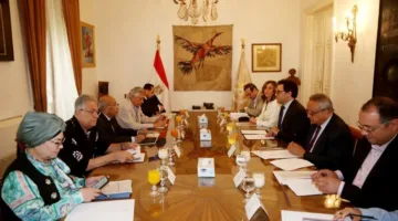وقائع لقاء وزير الثقافة مع اللجنة المعنية بانتخاب الرئيس الجديد لأكاديمية الفنون