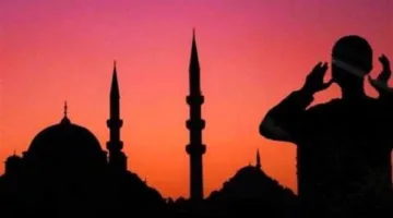 وقت أذان العشاء في مصر يوم الأحد 25 مايو 2025