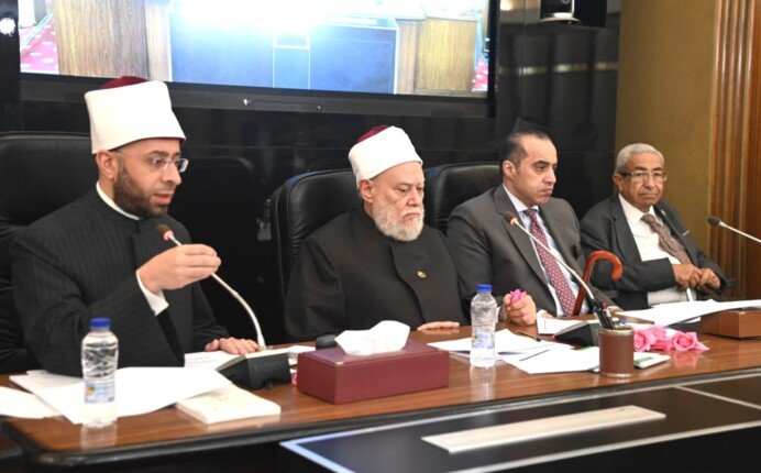 وكيل الأزهر: الفتوى تحت إشراف الأزهر ودار الإفتاء فقط