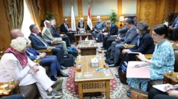 وكيل الأزهر يستقبل وفدًا من مجموعة فيينا للدين والدبلوماسية