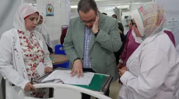 وكيل الطب العلاجي في الدقهلية يقوم بجولة لمستشفى ميت غمر لمتابعة الاستعدادات للخدمات الطبية الجديدة.