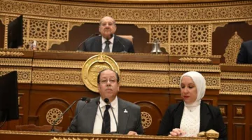 وكيل اللجنة التشريعية بمجلس الشيوخ يقدم عرضاً لتقرير مشروع قانون الانتخابات