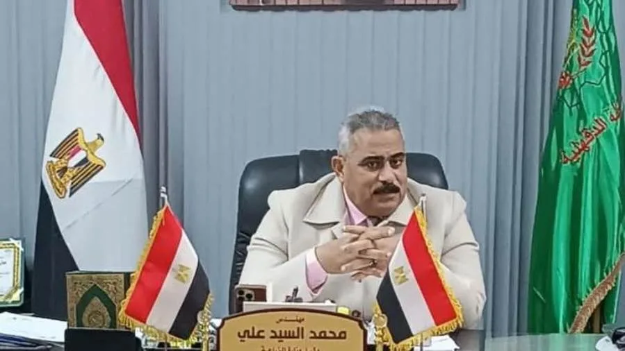 وكيل زراعة الدقهلية: زيادة كميات القمح الموردة إلى الصوامع والشون إلى 261.3 ألف طن وكيل زراعة الدقهلية: زيادة كميات القمح الموردة إلى الصوامع والشون إلى 261.3 ألف طن