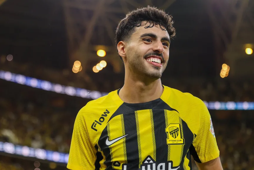 وكيل سعد الموسى يوضح تفاصيل الخلافات بين اللاعب ولوران بلان وكيل سعد الموسى يوضح تفاصيل الخلافات بين اللاعب ولوران بلان
