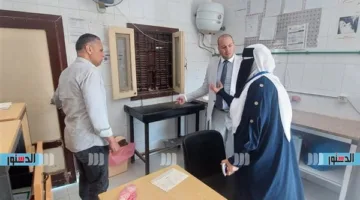 وكيل صحة مطروح يحيل مدير وحدة بنجر 23 ومدير الإدارة الصحية للتحقيق” يمكن إعادة صياغته كالتالي:

“وكيل وزارة الصحة في مطروح يقرر إحالة مدير وحدة بنجر 23 ومدير الإدارة الصحية للتحقيق