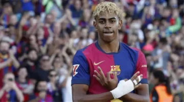 وكيل لامين لامال يوضح موقفه من تجديد عقد اللاعب مع برشلونة