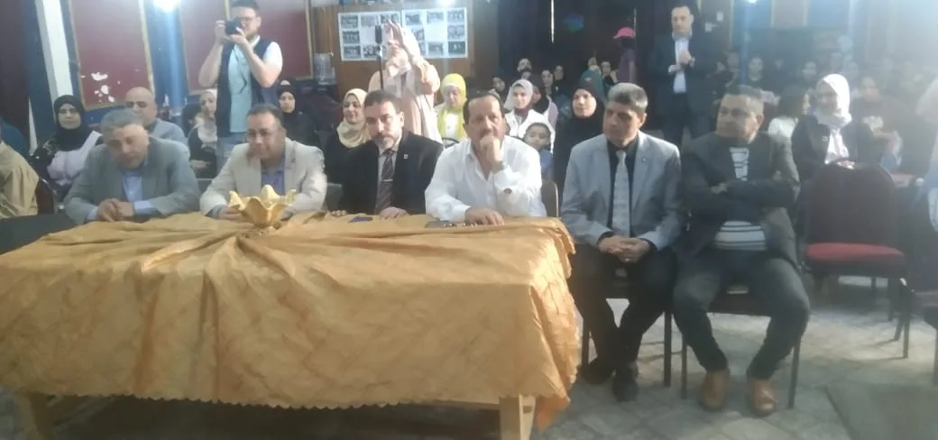 وكيل مديرية التعليم بالدقهلية يشهد حفل ختام الأنشطة المدرسية