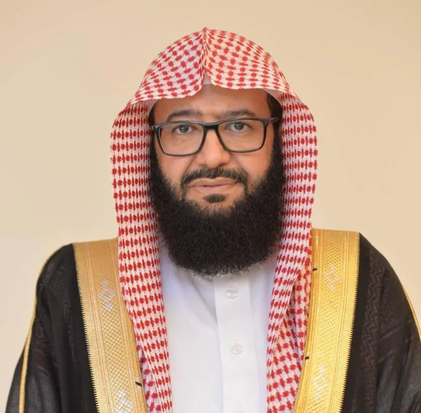 وكيل هيئة الأمر بالمعروف: استخدام التقنيات الحديثة في التوعية الرقمية وتوفير المواد الإرشادية بعدة لغات وكيل هيئة الأمر بالمعروف: استخدام التقنيات الحديثة في التوعية الرقمية وتوفير المواد الإرشادية بعدة لغات