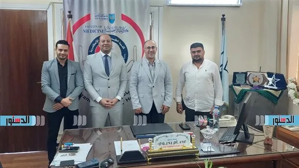 وكيل وزارة الصحة في مطروح يلتقي المدير العام لمستشفيات جامعة الإسكندرية وكيل وزارة الصحة في مطروح يلتقي المدير العام لمستشفيات جامعة الإسكندرية