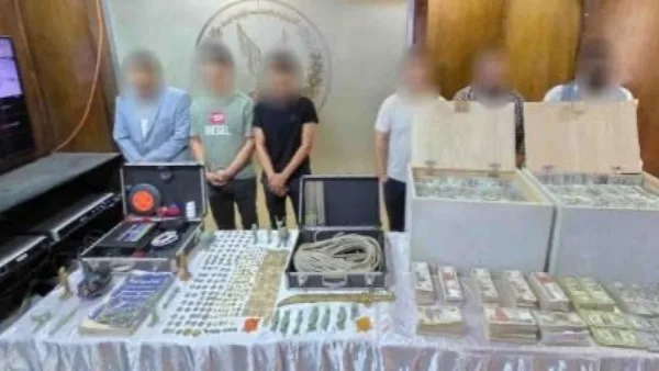 وهم الثراء السريع.. حيلة جديدة للنصب على المواطنين بقطع أثرية