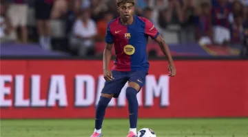 يامال يمدد عقده مع برشلونة حتى عام 2031