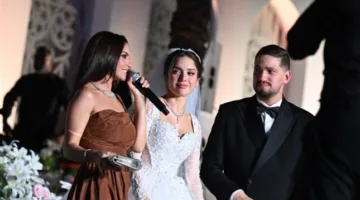 «يحفظك من العين».. منة فضالي تهنئ رنا رئيس بصورة من حفل زفافها