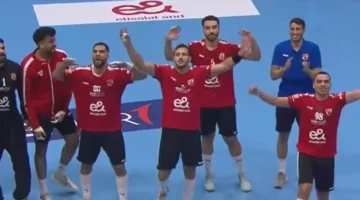 “يد الأهلي” تهيمن على الساحة الإفريقية وتنتزع لقب أبطال الكؤوس من الزمالك.