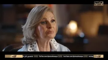 يسرا: عادل إمام فاق كل التوقعات في “دموع في عيون وقحة” (فيديو)
