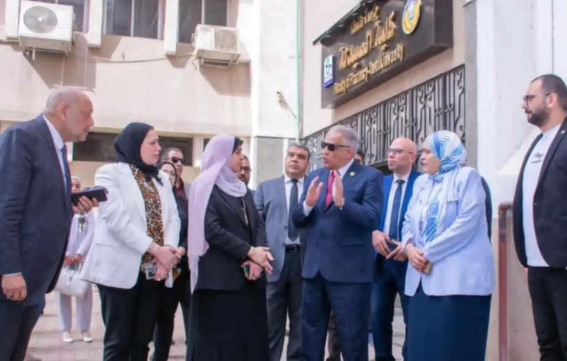 رئيس جامعة طنطا ي inaugurates تطوير كلية الصيدلة