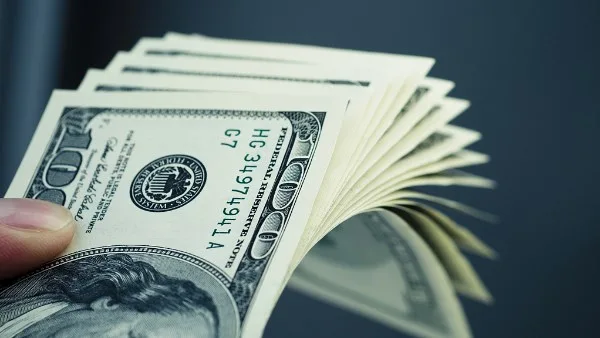 يواصل تراجعه.. سعر الدولار في مصر بختام اليوم الأربعاء
