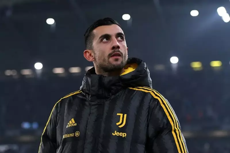 يوفنتوس يستبعد حارسه من منافسات كأس العالم للأندية يوفنتوس يستبعد حارسه من منافسات كأس العالم للأندية