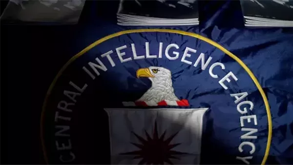 يوم حار في الولايات المتحدة: توترات أمنية عند بوابات الـCIA في فرجينيا وحادث في السفارة الإسرائيلية بواشنطن. يوم حار في الولايات المتحدة: توترات أمنية عند بوابات الـCIA في فرجينيا وحادث في السفارة الإسرائيلية بواشنطن.