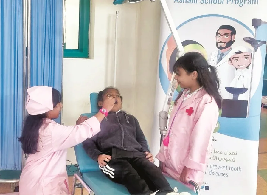 يوم مهني لصحة أسنان مثالية بأم صلال الابتدائية