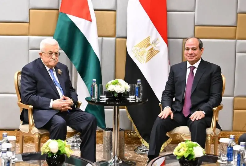 السيسي يبحث مع أبو مازن الاعترافات الدولية بفلسطين وإصلاحات السلطة