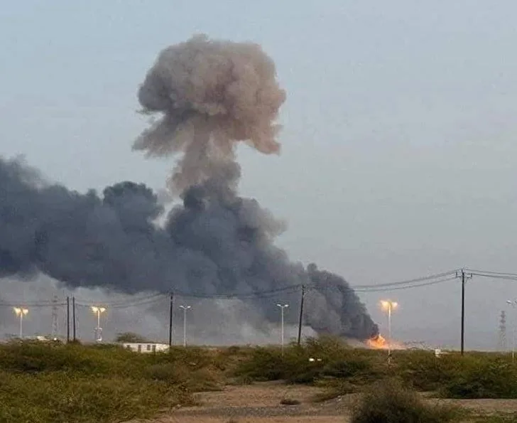 إلغاء جميع الرحلات الجوية بمطار بورتسودان بعد استهدافه بمسيرة