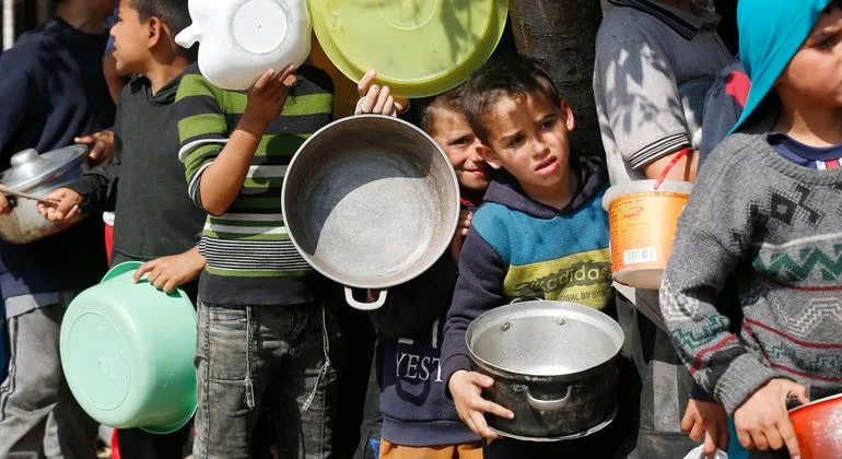 منها السودان وفلسطين.. منظمة الفاو: 5 مناطق حرجة للجوع و8 أخرى تثير مخاوف كبيرة وتحتاج إلى تدخل عاجل منها السودان وفلسطين.. منظمة الفاو: 5 مناطق حرجة للجوع و8 أخرى تثير مخاوف كبيرة وتحتاج إلى تدخل عاجل