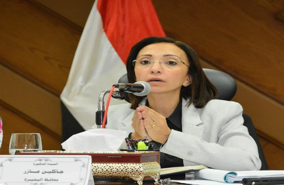 محافظ البحيرة يؤكد على ضرورة مراقبة العبارات والالتزام بسعة الحمولة المحددة