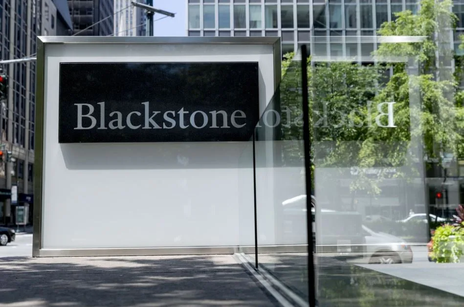 بلاكستون الأمريكية تخطط لاستثمار 500 مليار دولار في أوروبا بلاكستون الأمريكية تخطط لاستثمار 500 مليار دولار في أوروبا