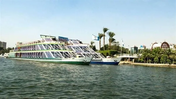 غرفة المنشآت السياحية تدعو مالكي المطاعم العائمة إلى الإسراع في تعديل أوضاعها قبل 30 يونيو غرفة المنشآت السياحية تدعو مالكي المطاعم العائمة إلى الإسراع في تعديل أوضاعها قبل 30 يونيو