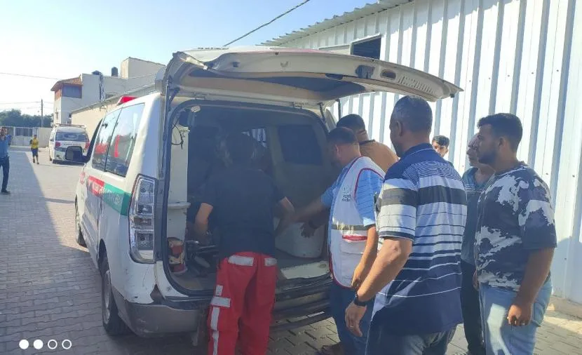 11 شهيدًا، بينهم أطفال، نتيجة لقصف إسرائيلي في وسط القطاع 11 شهيدًا، بينهم أطفال، نتيجة لقصف إسرائيلي في وسط القطاع