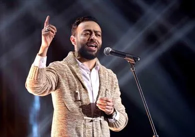 تامر عاشور: أطلقت على ابنتي اسم “أيام” تيمناً بألبومي، ولا أراها إلا بهذا الاسم. تامر عاشور: أطلقت على ابنتي اسم “أيام” تيمناً بألبومي، ولا أراها إلا بهذا الاسم.