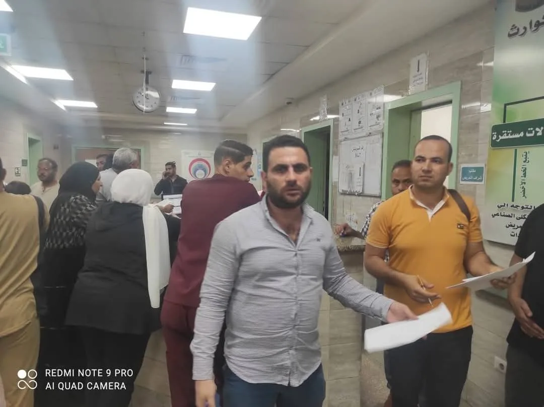 بعد حالات التسمم.. “صحة المنيا” تُشكل فريقاً وقائياً وتقوم بسحب عينات من المصابين والأطعمة. بعد حالات التسمم.. “صحة المنيا” تُشكل فريقاً وقائياً وتقوم بسحب عينات من المصابين والأطعمة.