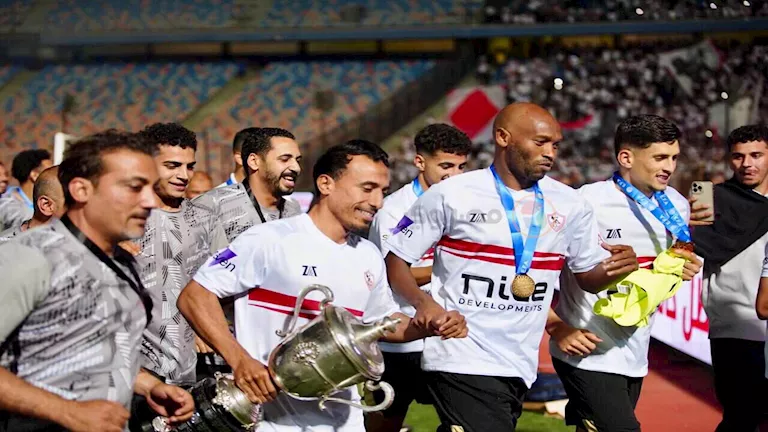 15 صورة توثق لحظات عبد الشافي مع البطولة الأخيرة مع الزمالك