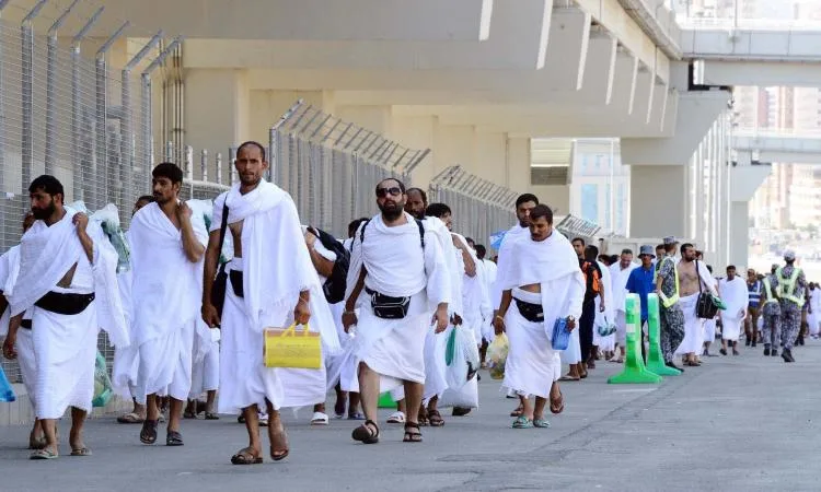 السياحة والتراث: وصول 40,672 حاجًا مصريًا إلى الأراضي المقدسة هذا الموسم السياحة والتراث: وصول 40,672 حاجًا مصريًا إلى الأراضي المقدسة هذا الموسم