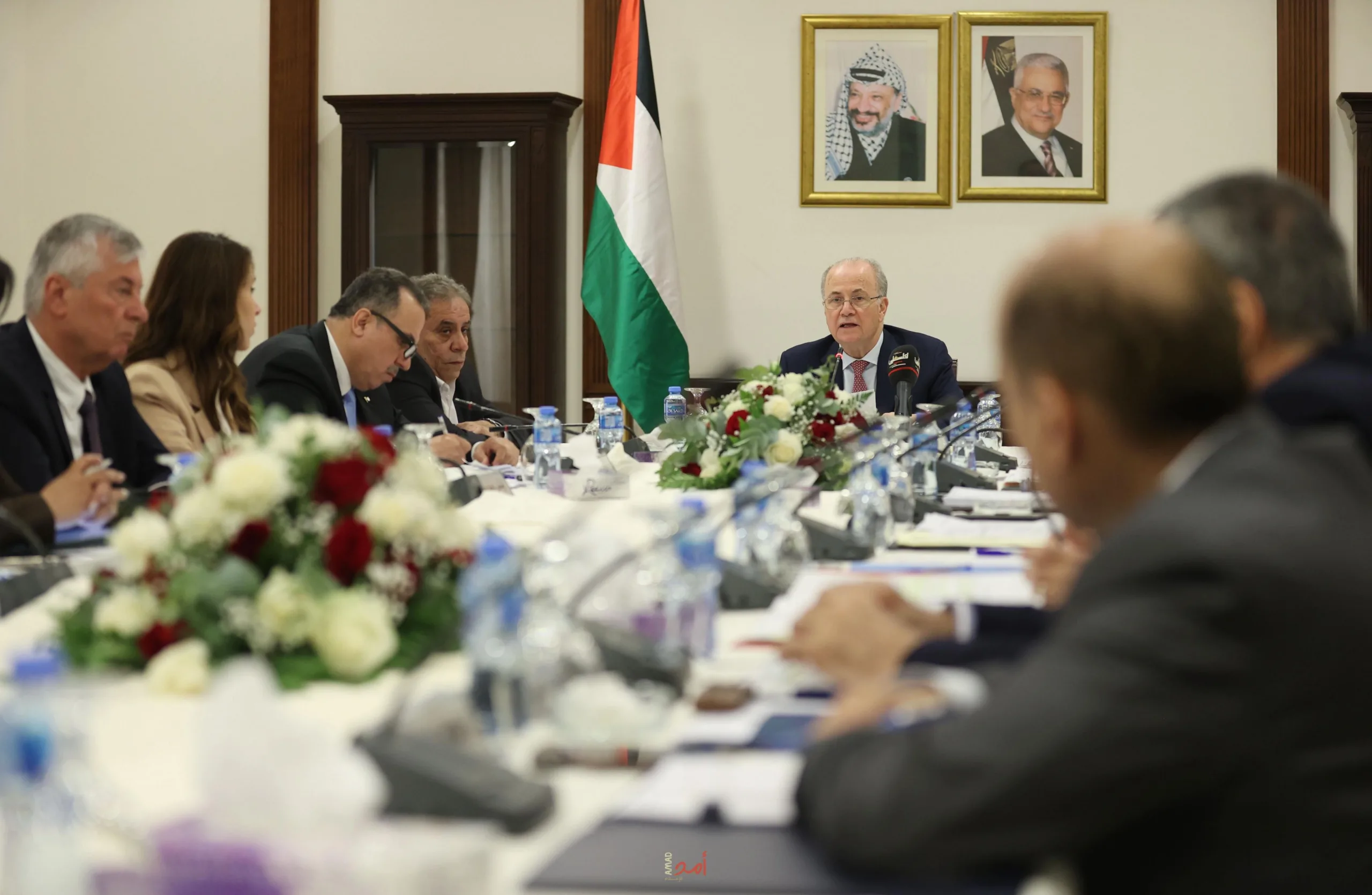 الحكومة الفلسطينية تُعلن عن تفعيل فرق الطوارئ في المناطق المختلفة الحكومة الفلسطينية تُعلن عن تفعيل فرق الطوارئ في المناطق المختلفة