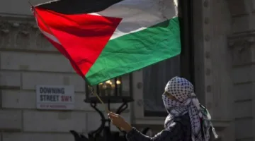 فلسطين: منع إسرائيل لوصول الوفد الوزاري العربي إلى رام الله يُعَدّ خطوة مقلقة وانتهاكًا صارخًا للقانون الدولي وحقوق الفلسطينيين.