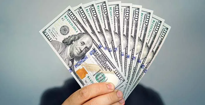 سعر الدولار ليوم الأحد 1 يونيو 2025: ما هو السعر في البنك الأهلي وبنك مصر؟ سعر الدولار ليوم الأحد 1 يونيو 2025: ما هو السعر في البنك الأهلي وبنك مصر؟