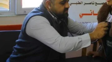 استشهاد زوج الطبيبة آلاء النجار في قصف إسرائيلي بجنوب غزة تاركًا خلفه تسعة أبناء.