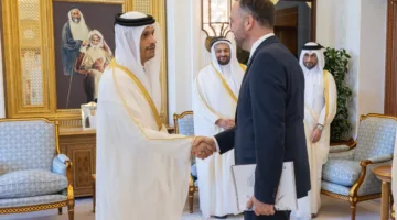 رئيس مجلس الوزراء ووزير الخارجية يرحب بنائب رئيس الوزراء ووزير الخارجية والشؤون الأوروبية والتعاون التنموي في بلجيكا