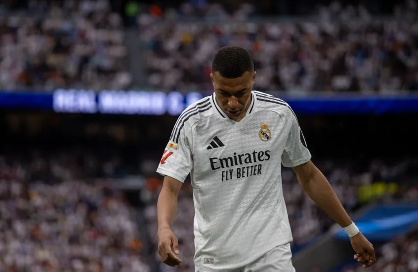 أول رد من مبابي بعد فوز باريس سان جيرمان بلقب دوري أبطال أوروبا؟ أول رد من مبابي بعد فوز باريس سان جيرمان بلقب دوري أبطال أوروبا؟