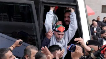تحذيرات بشأن تدهور الحالة الصحية لصحفي فلسطيني محتجز في إسرائيل