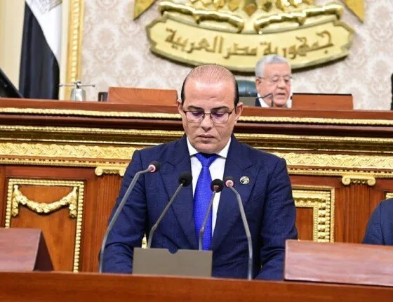 نائب يدعو إلى تعزيز مراقبة الأسواق مع اقتراب عيد الأضحى نائب يدعو إلى تعزيز مراقبة الأسواق مع اقتراب عيد الأضحى