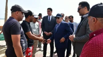 محافظ الدقهلية يستعرض كورنيش وحدائق ومتنزهات مدينة جمصة.