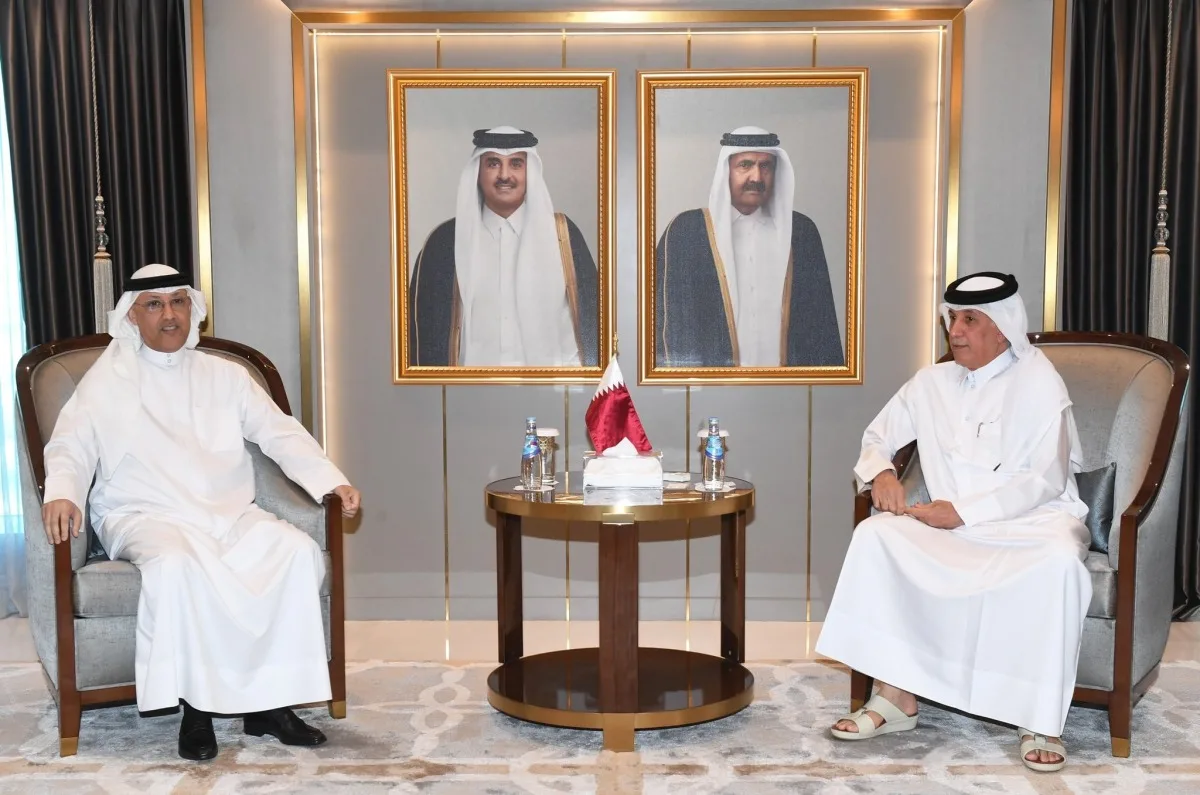 وزير الدولة للشؤون الخارجية يودع السفير الكويتي